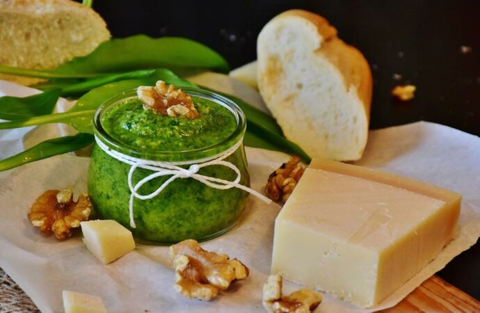 Grün, gesund und lecker: Selbstgemachtes Pesto Verde